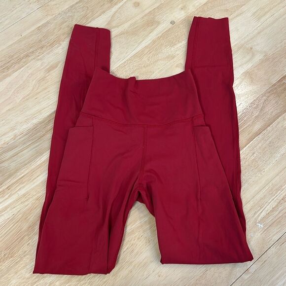 Joja Pocket Spin Leggings in Cardinal Red Size XS - Picture 2 of 5